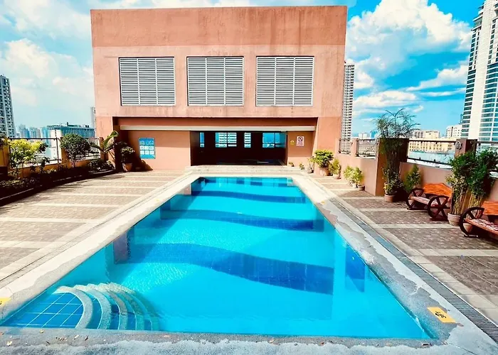 Charming Unit Across Us Embassy Appartamento *